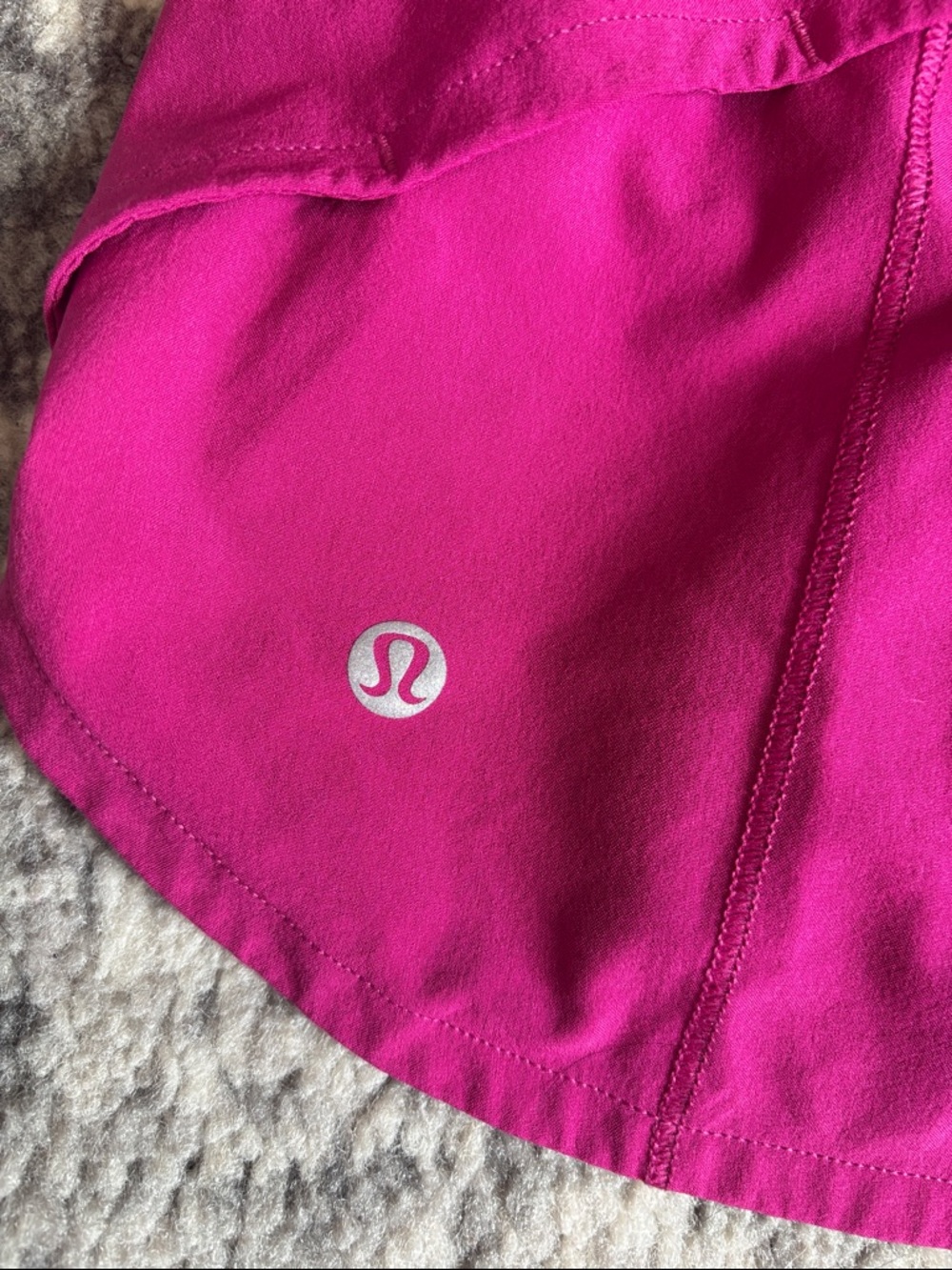 Lululemon Athletica 0 Women's Athletic Shorts in Bright Pink High waisted - Picture 8 of 9